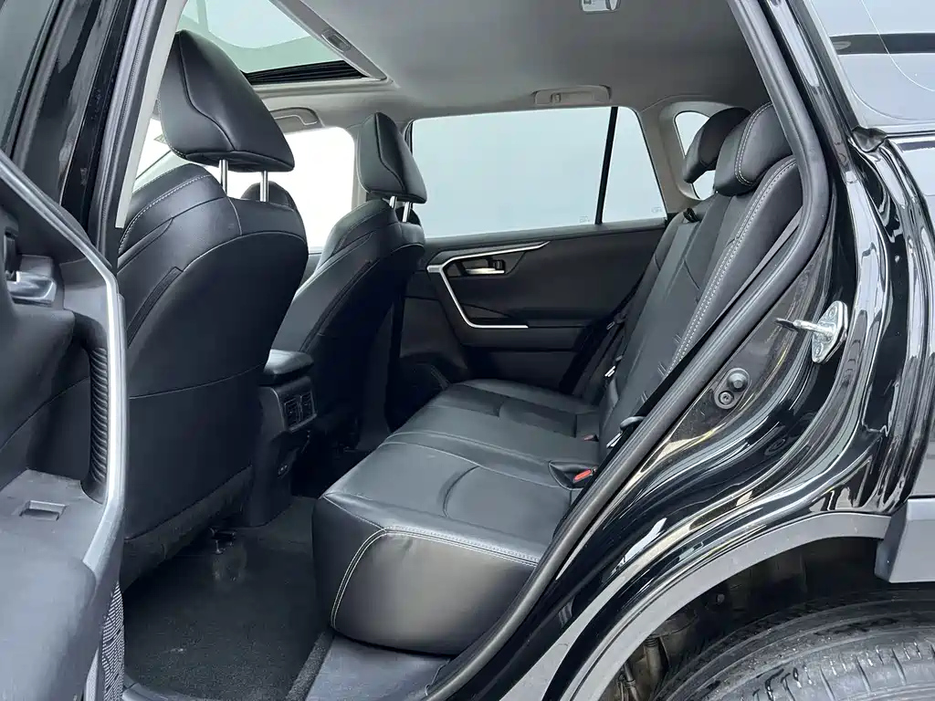 TOYOTA WILDLANDER 2022