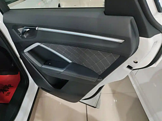 AUDI Q3  2024 YEAR 40 TFSI FASHION DYNAMIC 2024
