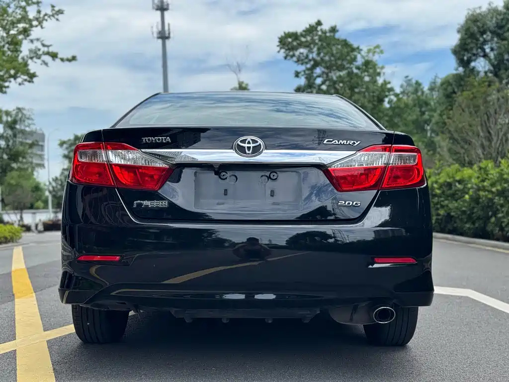 TOYOTA CAMRY 2013
