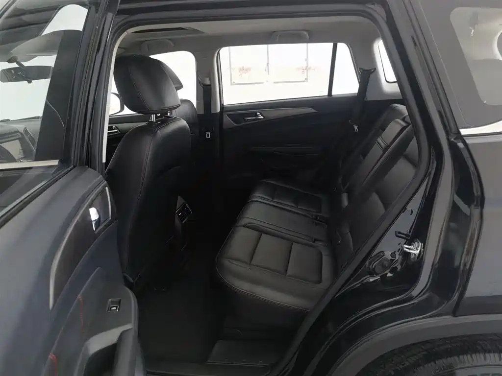 CHANGAN CS75 2016