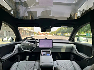 NIO ET5T  2025 YEAR 75KWH TOURING 2025
