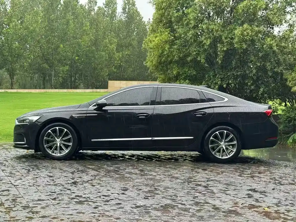 BUICK LACROSSE 2020