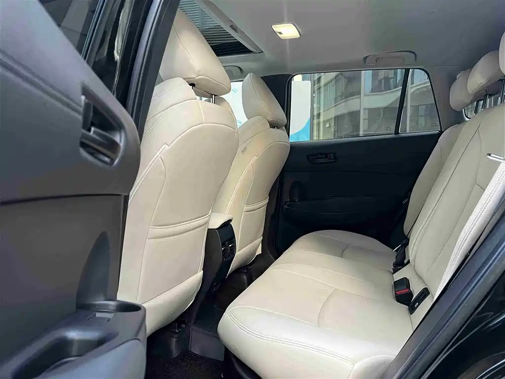 TOYOTA FRONTLANDER 2024