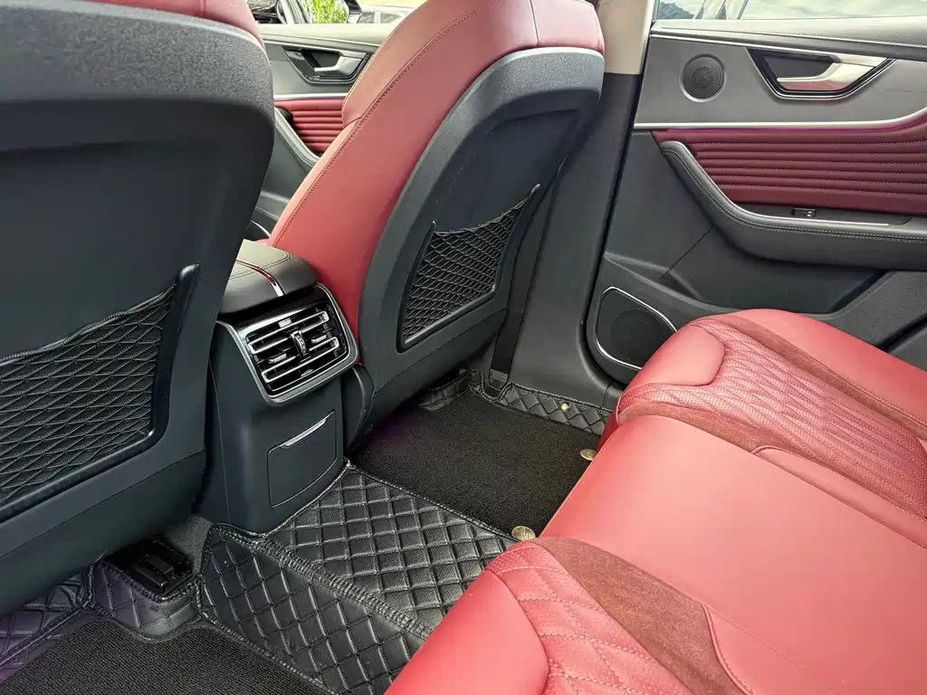 HONGQI HS5 2025