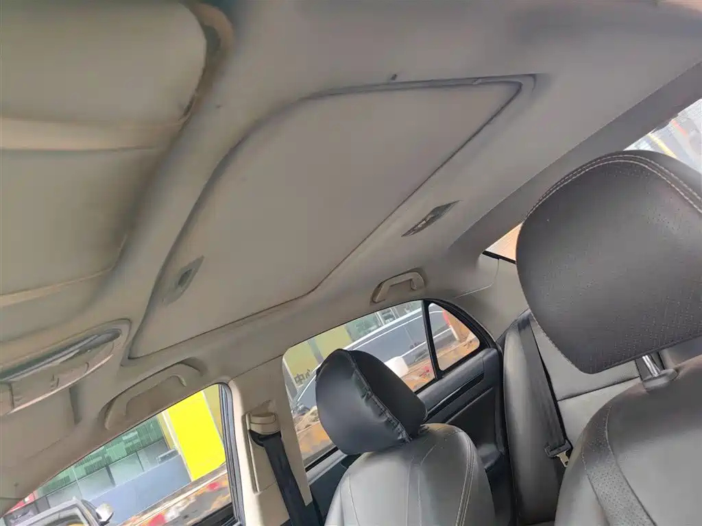 BYD SURUI 2014