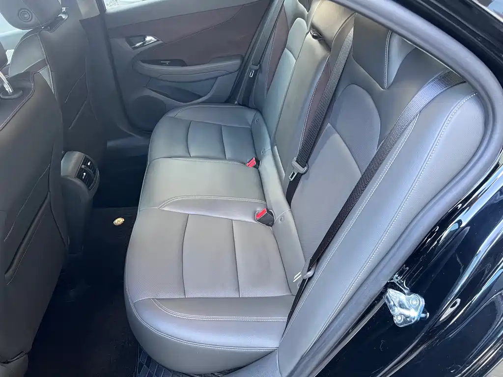 CHEVROLET MALIBU 2016