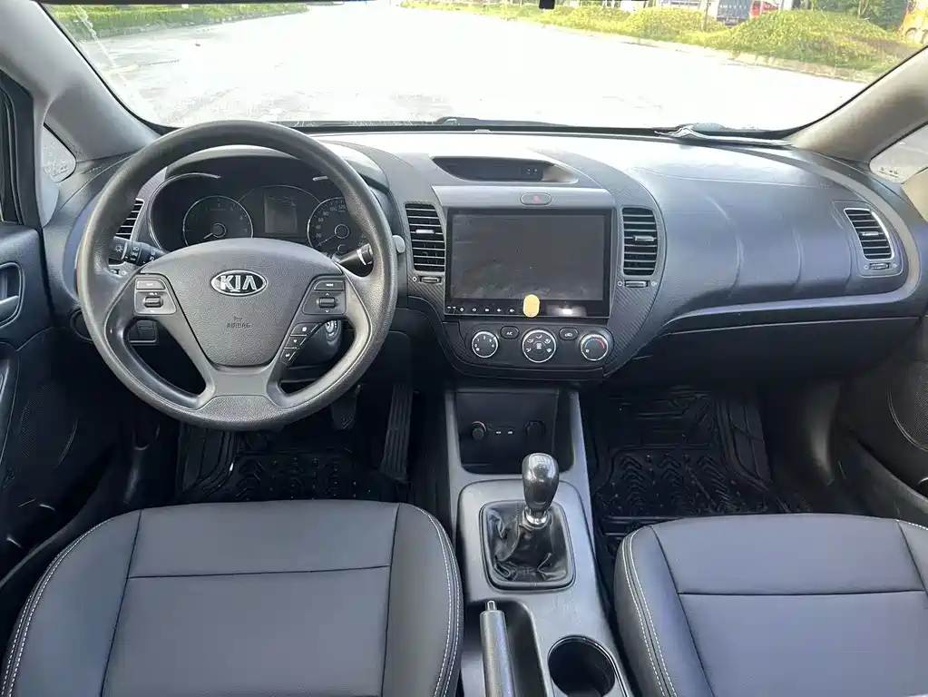 KIA K3 2013