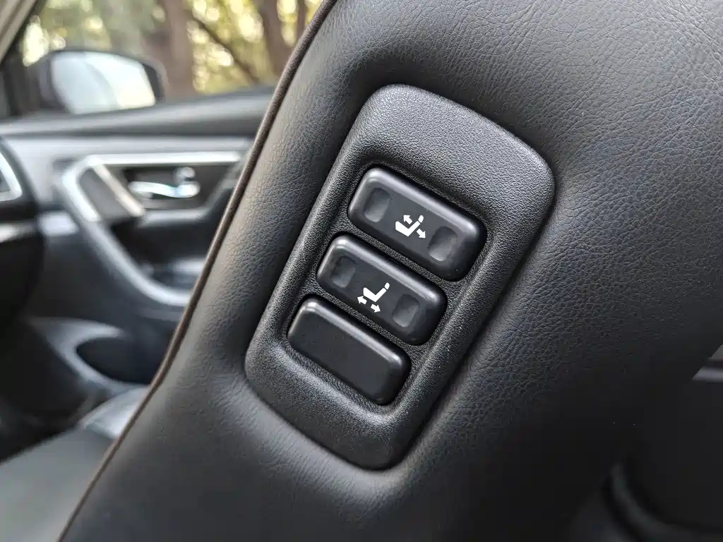NISSAN TEANA 2016