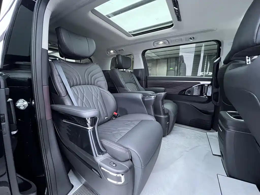 TRUMPCHI M8 2024