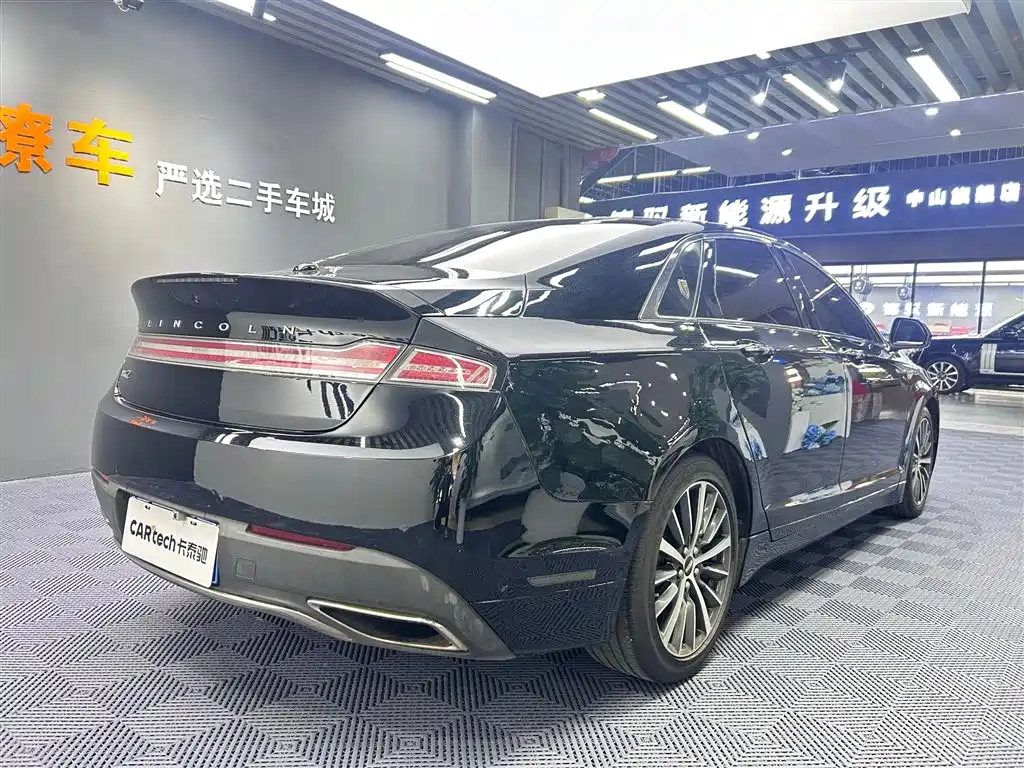 LINCOLN MKZ 2017