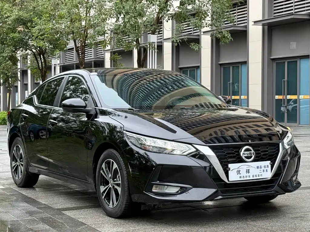 NISSAN SYLPHY 2022