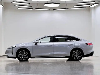 BAO JUN &#20139;&#22659;  2025 YEAR E-POWER 600KM DELUXE EDITION 2025