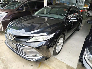 TOYOTA CAMRY 2020