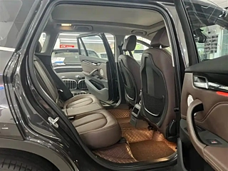 BMW X1  2021
