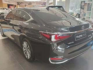 LEXUS ES 2022 YEAR 200 EXCELLENCE 2022