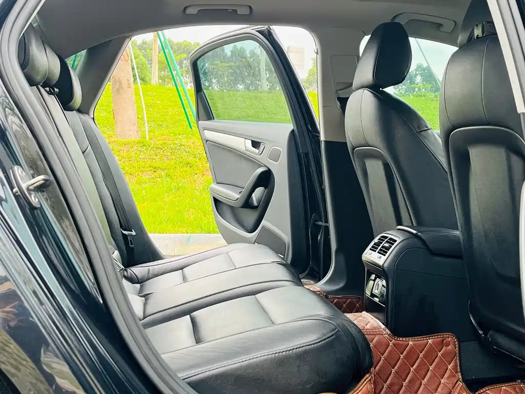 AUDI A4L 2015