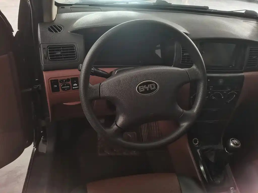 BYD F3 2016