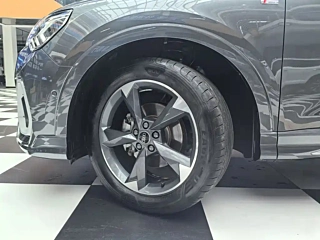 AUDI Q3  2021 YEAR 35 TFSI FASHION DYNAMIC 2021