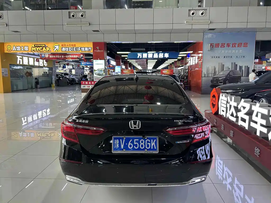 HONDA INSPIRE 2019