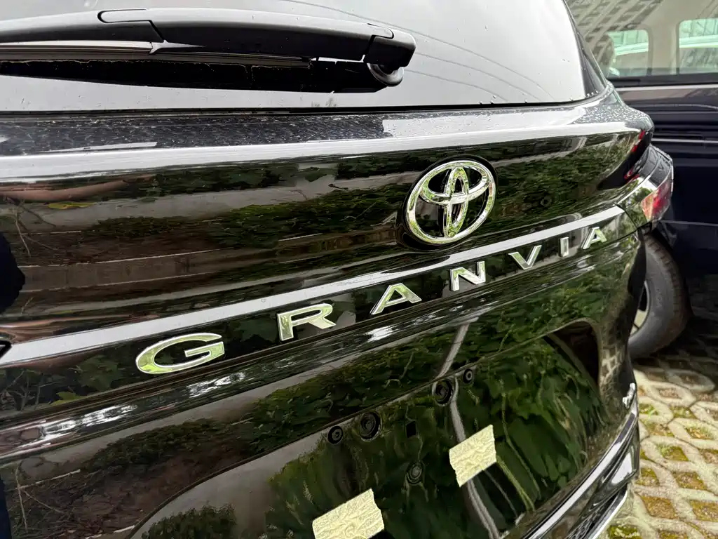 TOYOTA SIENNA SIENNA 2024