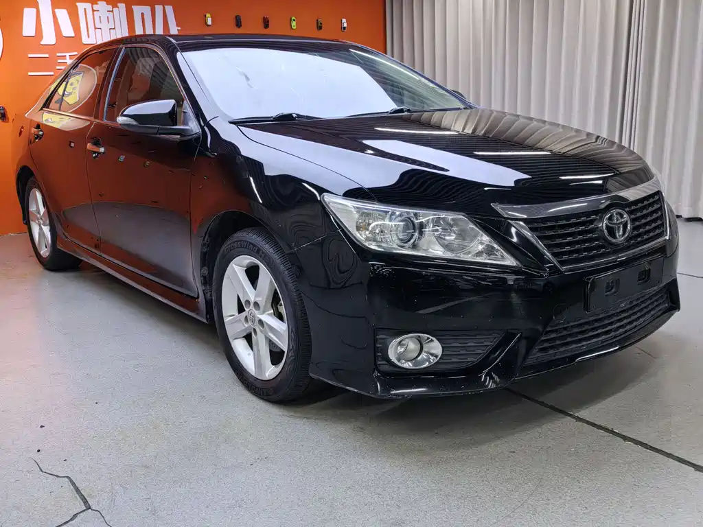 TOYOTA CAMRY 2012