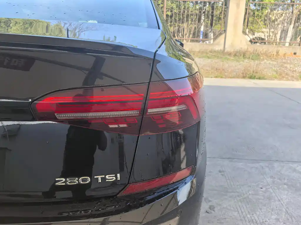 VOLKSWAGEN PASSAT 2019