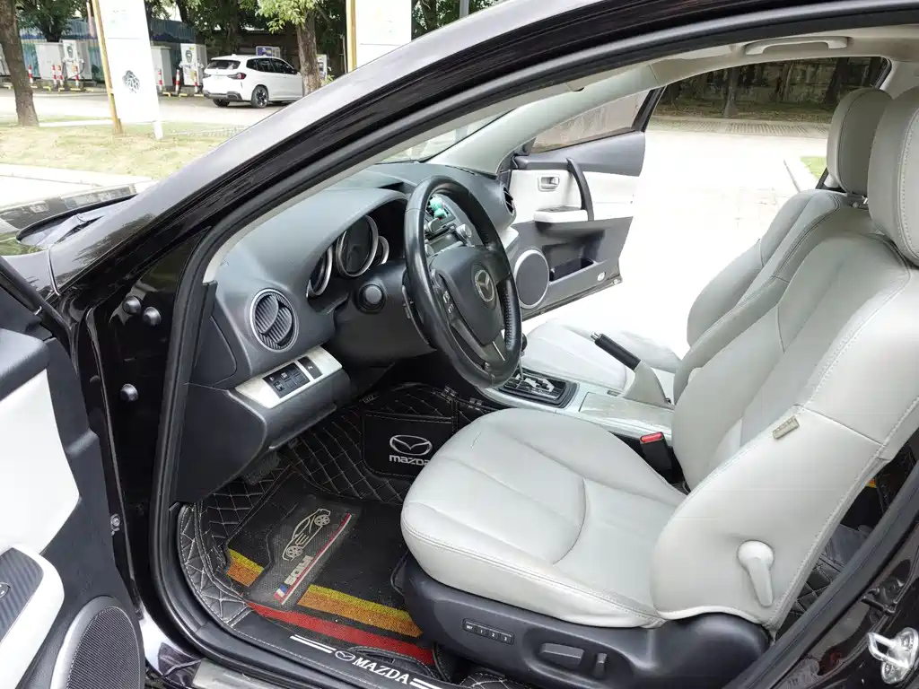 MAZDA MAZDA6 2010