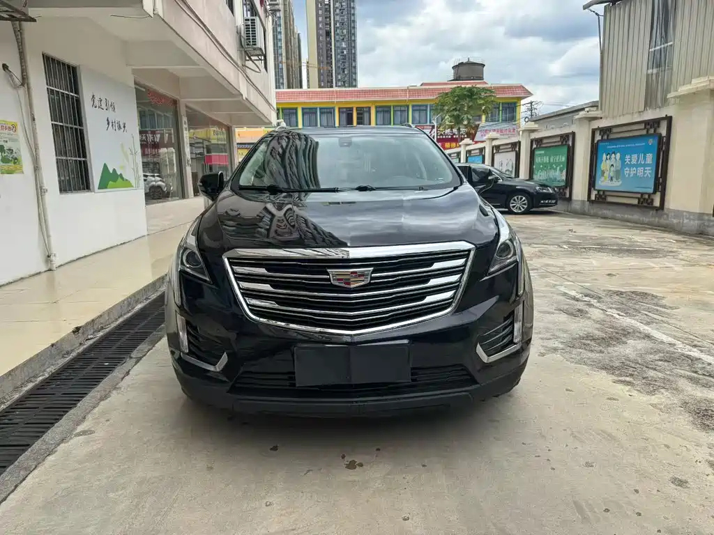 CADILLAC XT5 2018