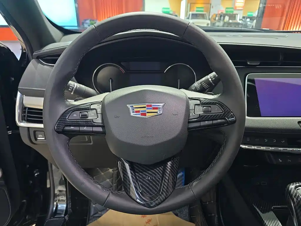 CADILLAC XT4 2018