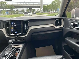 VOLVO XC60  2021 YEAR T5 4WD  SPORT 2021