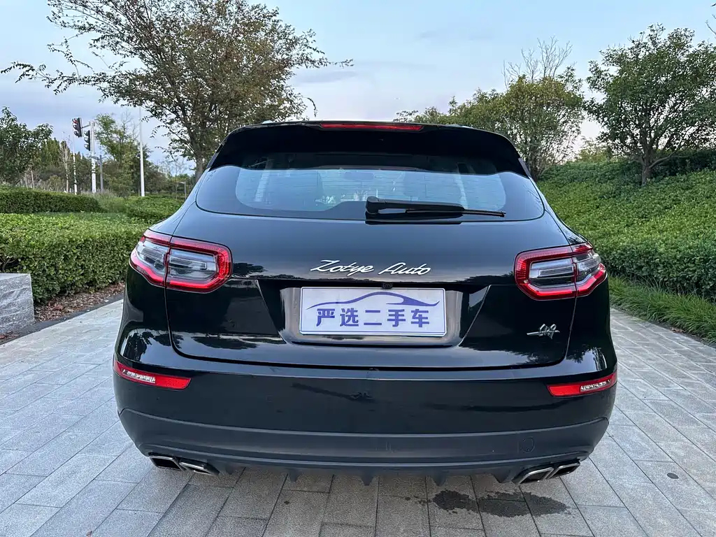 ZOTYE SR9 2017