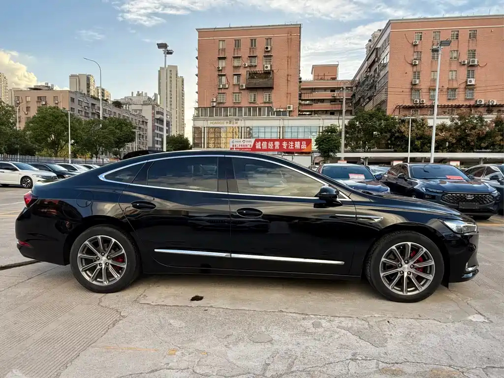 BUICK LACROSSE 2021