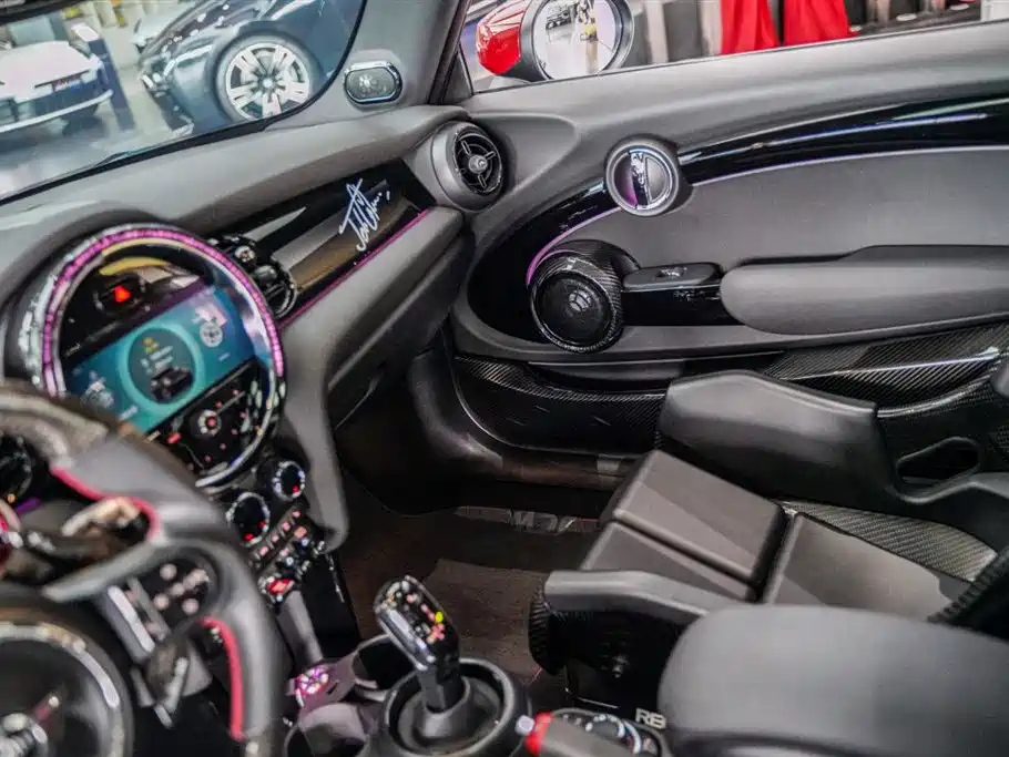 MINI JCW 2022