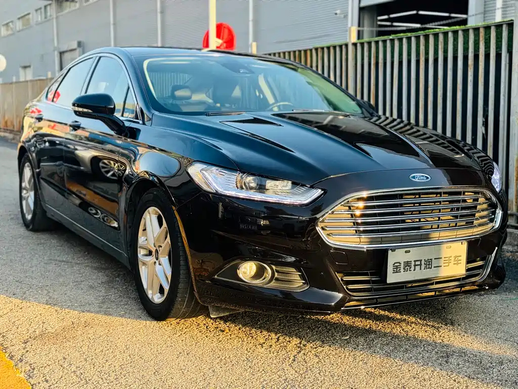 FORD MONDEO 2015