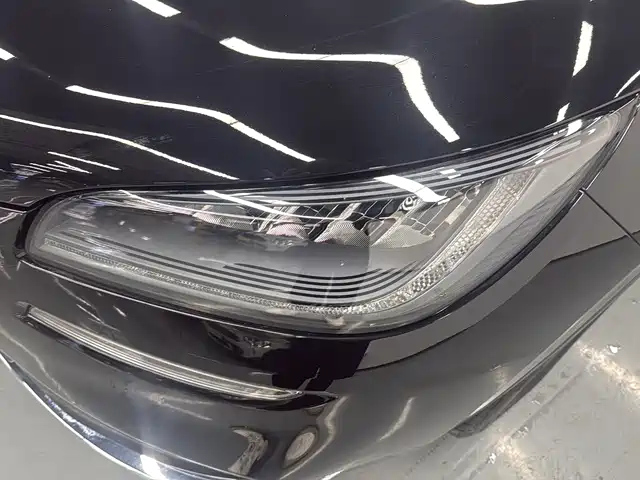 LINCOLN ADVENTURER 2023