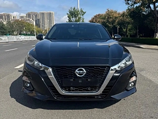 NISSAN TEANA 2022