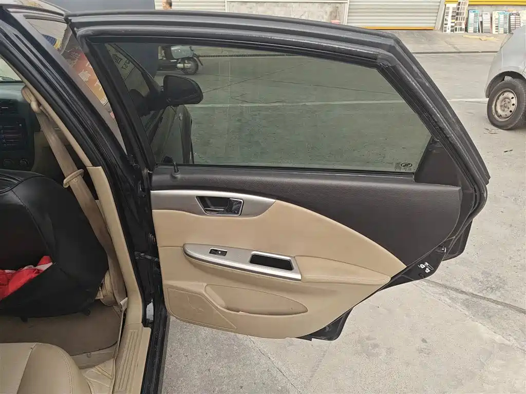 BUICK EXCELLE 2013