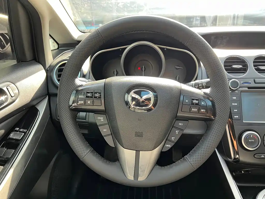 MAZDA CX-7 2015
