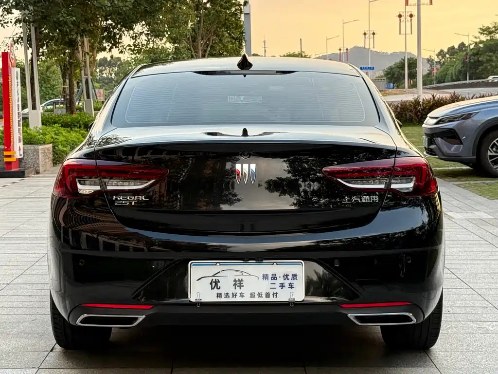 BUICK REGAL 2024