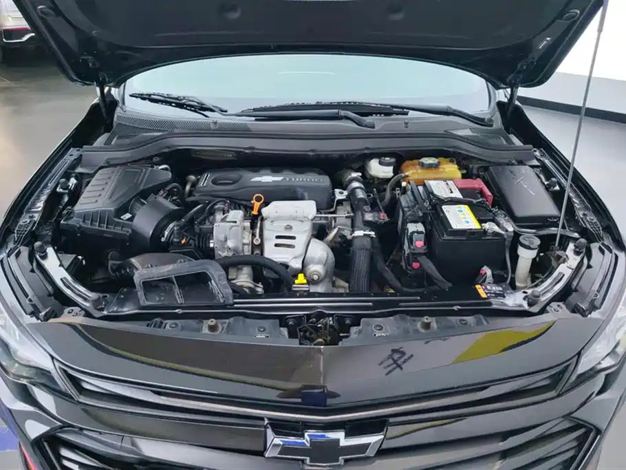 CHEVROLET CRUZE 2019