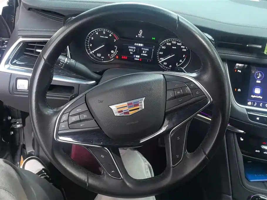 CADILLAC XT5 2023