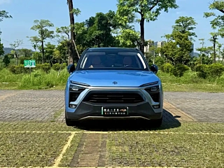 NIO ES8  2018