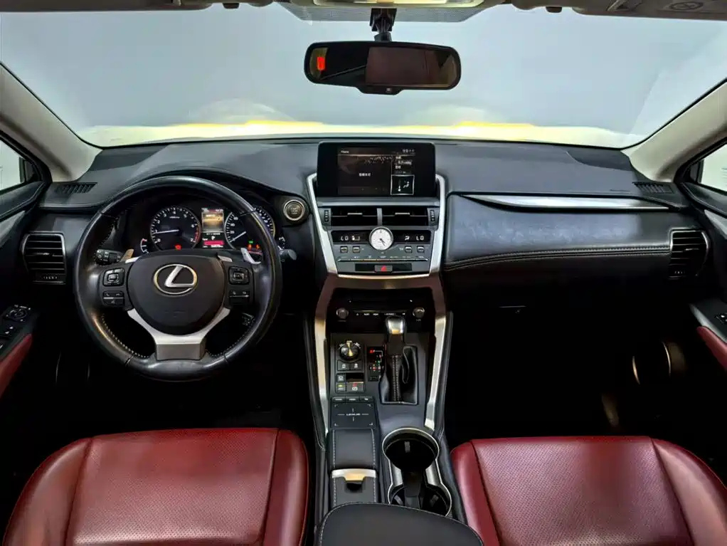 LEXUS NX 2018