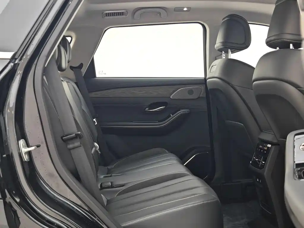 JETOUR SHANHAI L9 2025