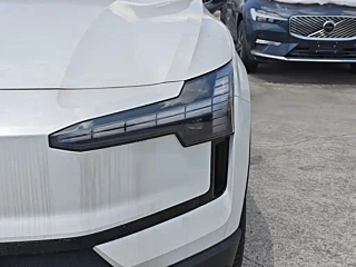 VOLVO EX30  2025 YEAR  RANGE EDITION PLUS 2025