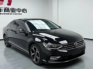 VOLKSWAGEN MAGOTAN 2023