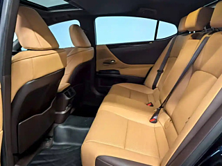 LEXUS ES 2020 YEAR 200 DELUXE EDITION 2020