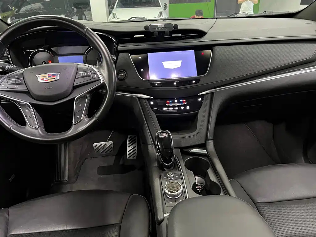 CADILLAC XT5 2020