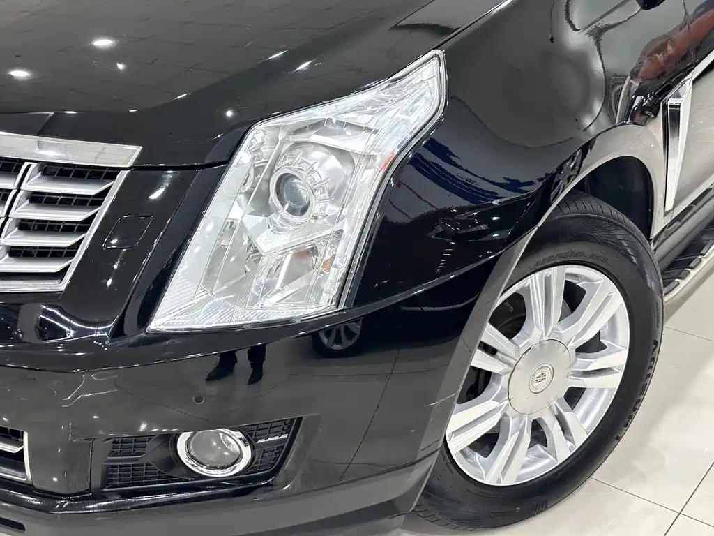 CADILLAC SRX 2014