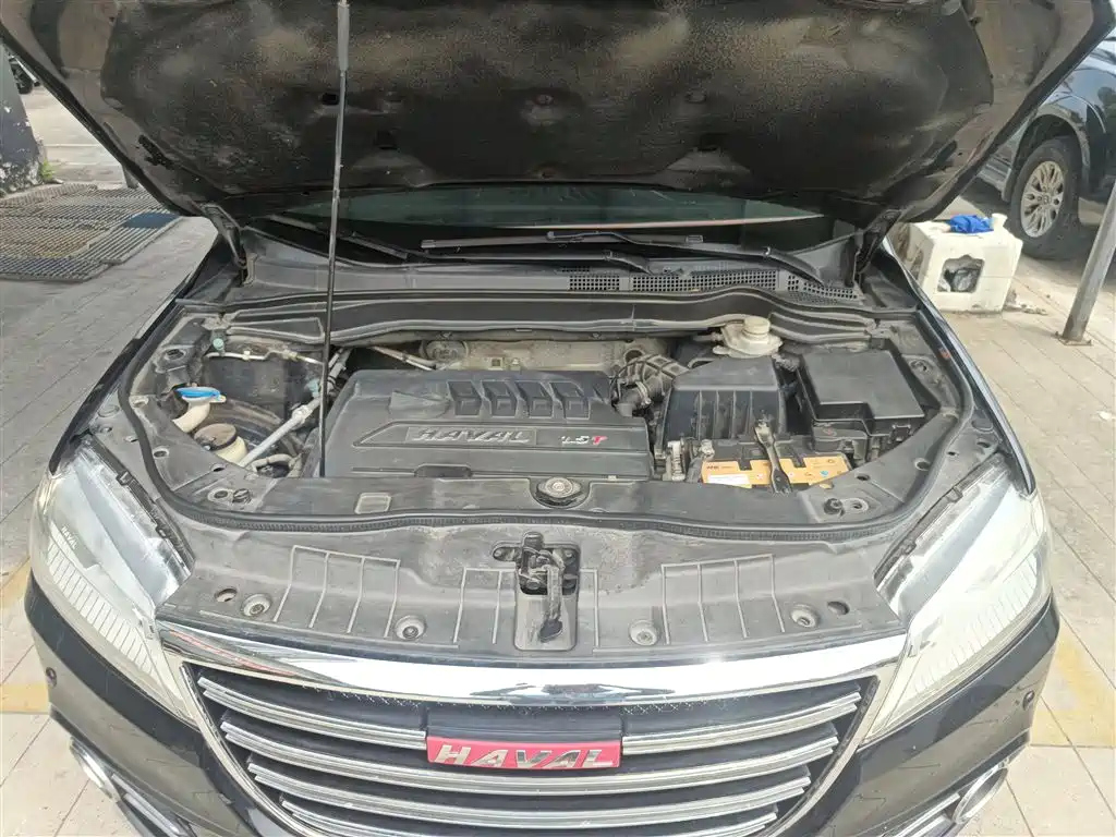 HAVAL H6 2015